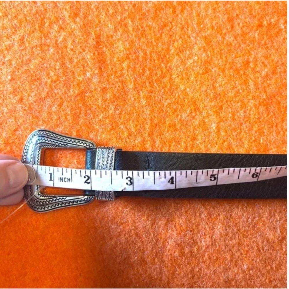 Floral metal medallion and blue turquoise stone faux leather western belt NWT - Picture 8 of 9